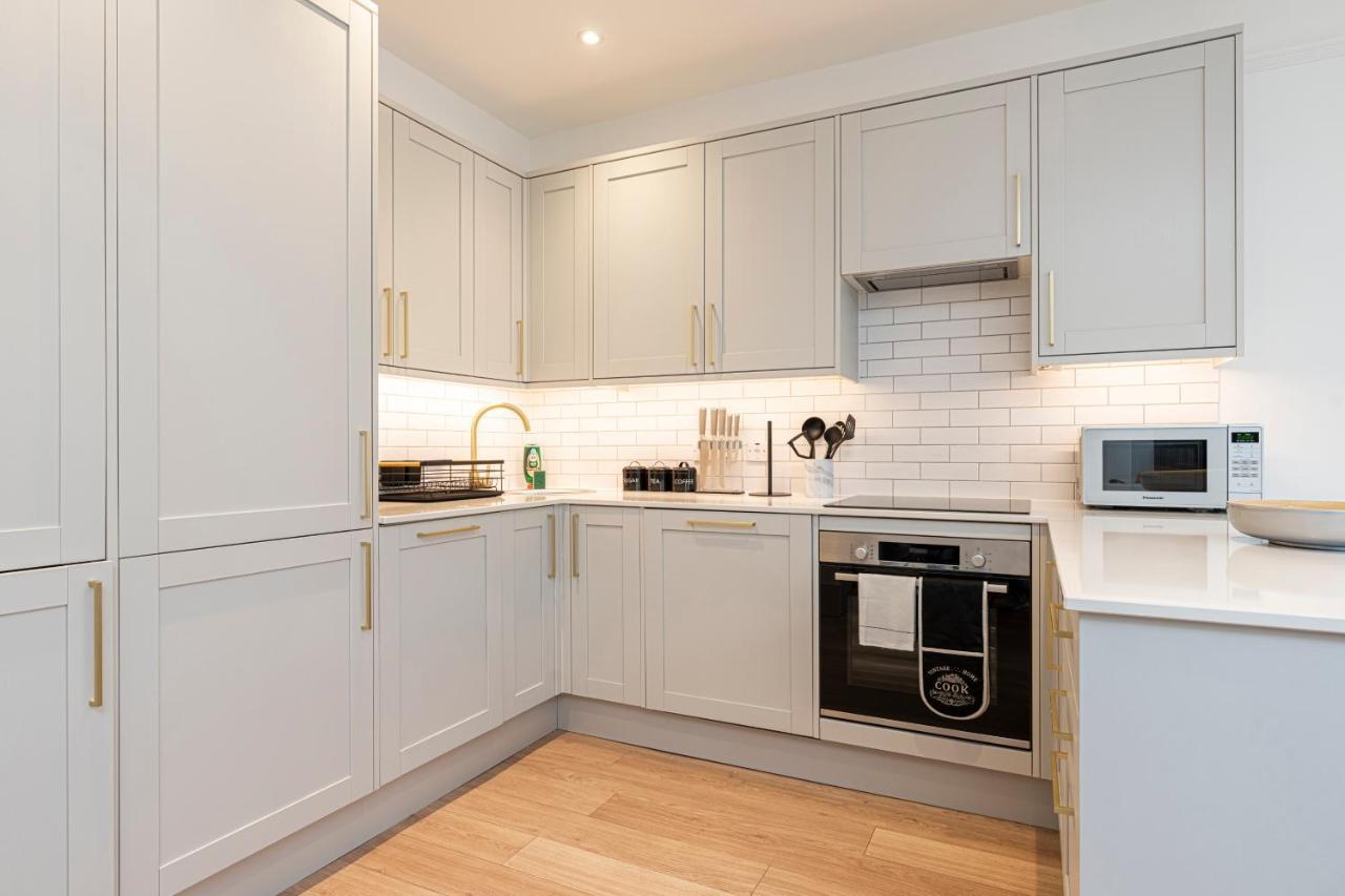 Stylish 1 Bed Flats In Soho, Next To Piccadilly Circus And Trafalgar Square Londres Extérieur photo