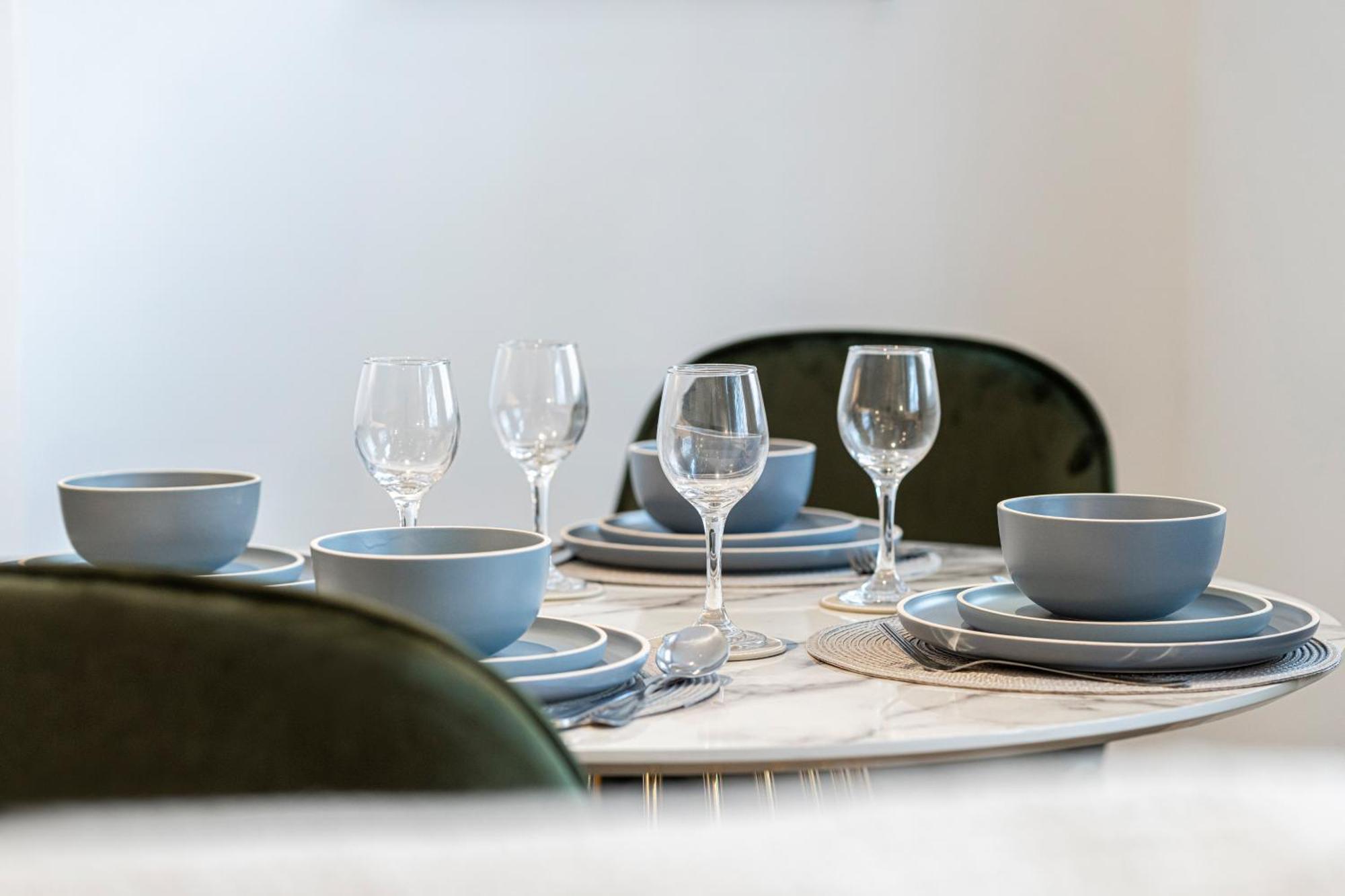 Stylish 1 Bed Flats In Soho, Next To Piccadilly Circus And Trafalgar Square Londres Extérieur photo