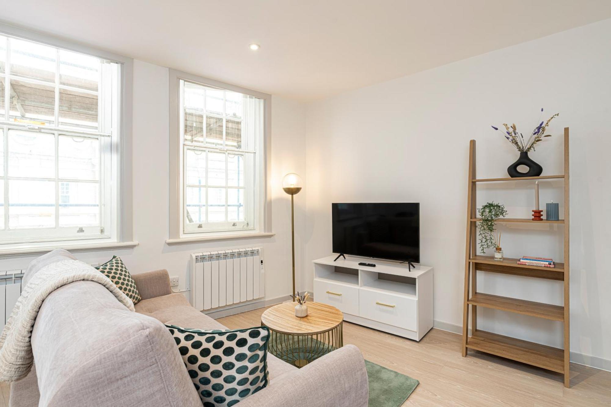 Stylish 1 Bed Flats In Soho, Next To Piccadilly Circus And Trafalgar Square Londres Extérieur photo